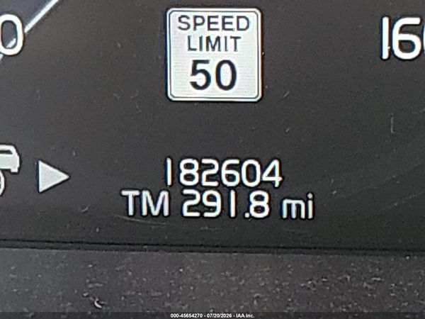 2018 VOLVO XC90 T6 MOMENTUM