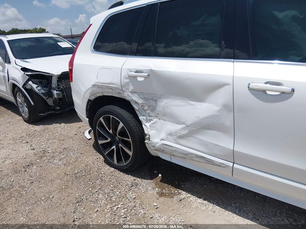 2018 VOLVO XC90 T6 MOMENTUM