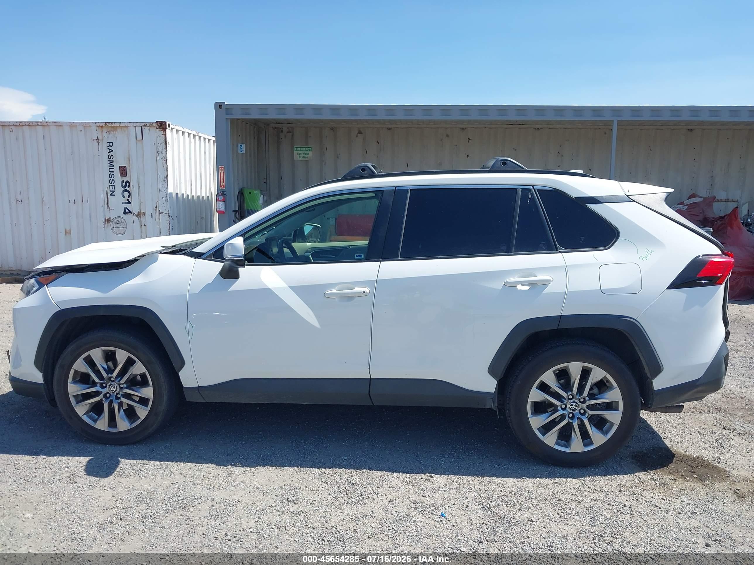 2020 TOYOTA RAV4 XLE PREMIUM