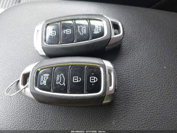 2020 HYUNDAI KONA SEL