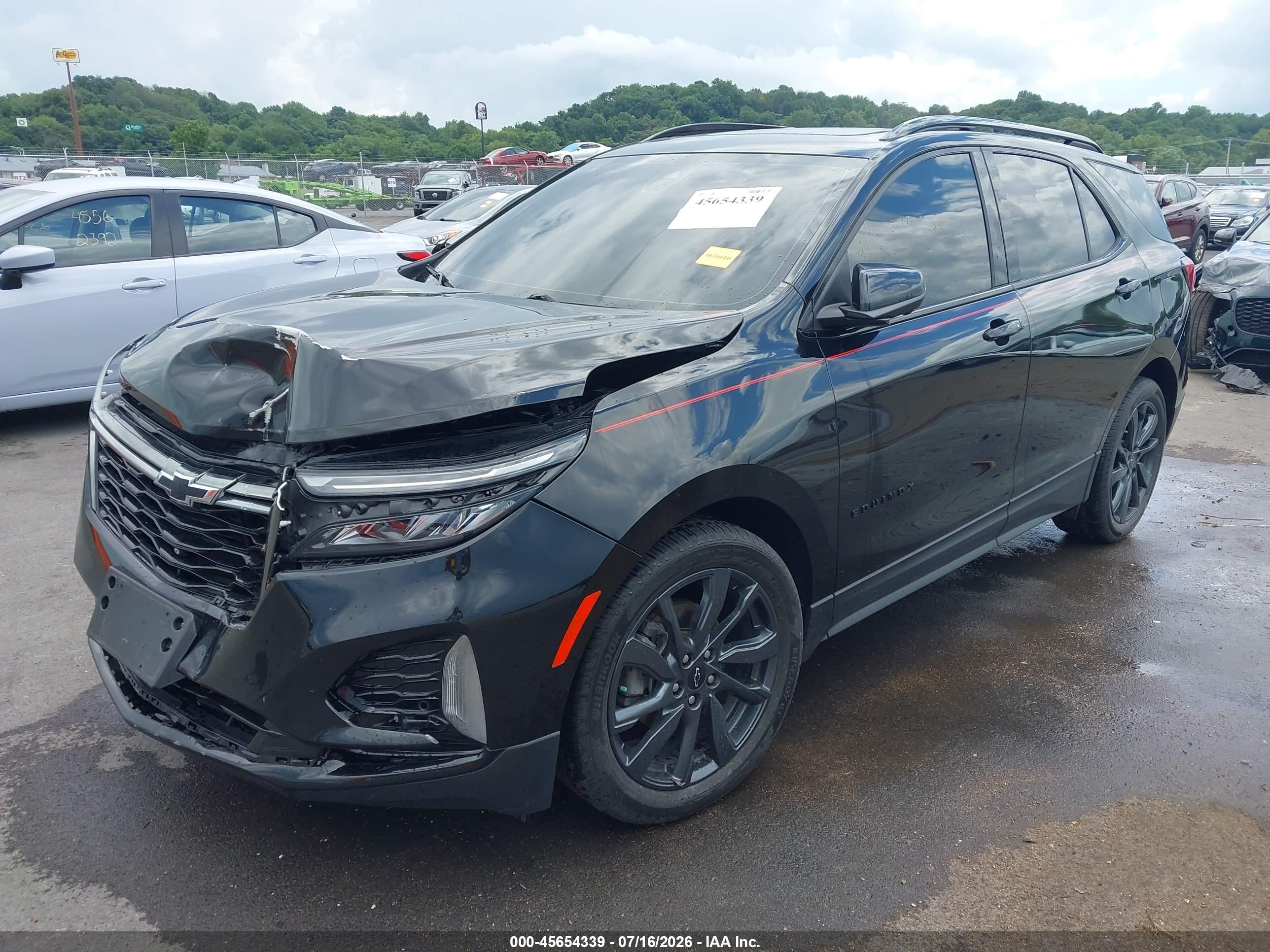 2023 CHEVROLET EQUINOX FWD RS — I2