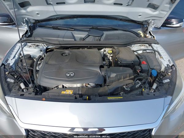 2018 INFINITI QX30 PREMIUM