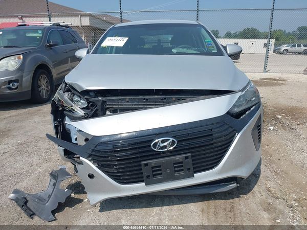 2018 HYUNDAI IONIQ HYBRID BLUE