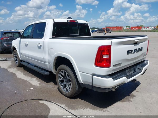 2025 RAM 1500 LARAMIE  4X4 5'7 BOX