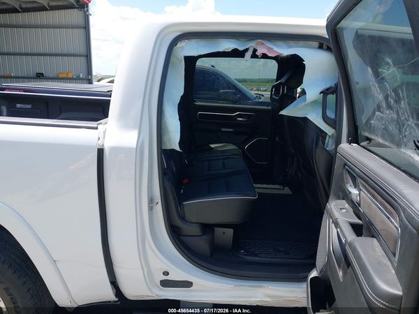 2025 RAM 1500 LARAMIE  4X4 5'7 BOX