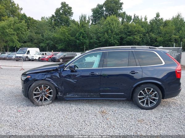 2016 VOLVO XC90