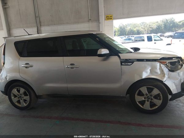 2017 KIA SOUL Base