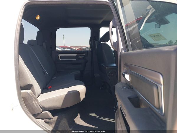 2021 RAM 1500 CLASSIC WARLOCK  4X4 5'7 BOX