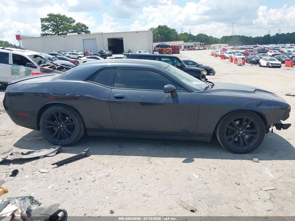2017 DODGE CHALLENGER SXT PLUS