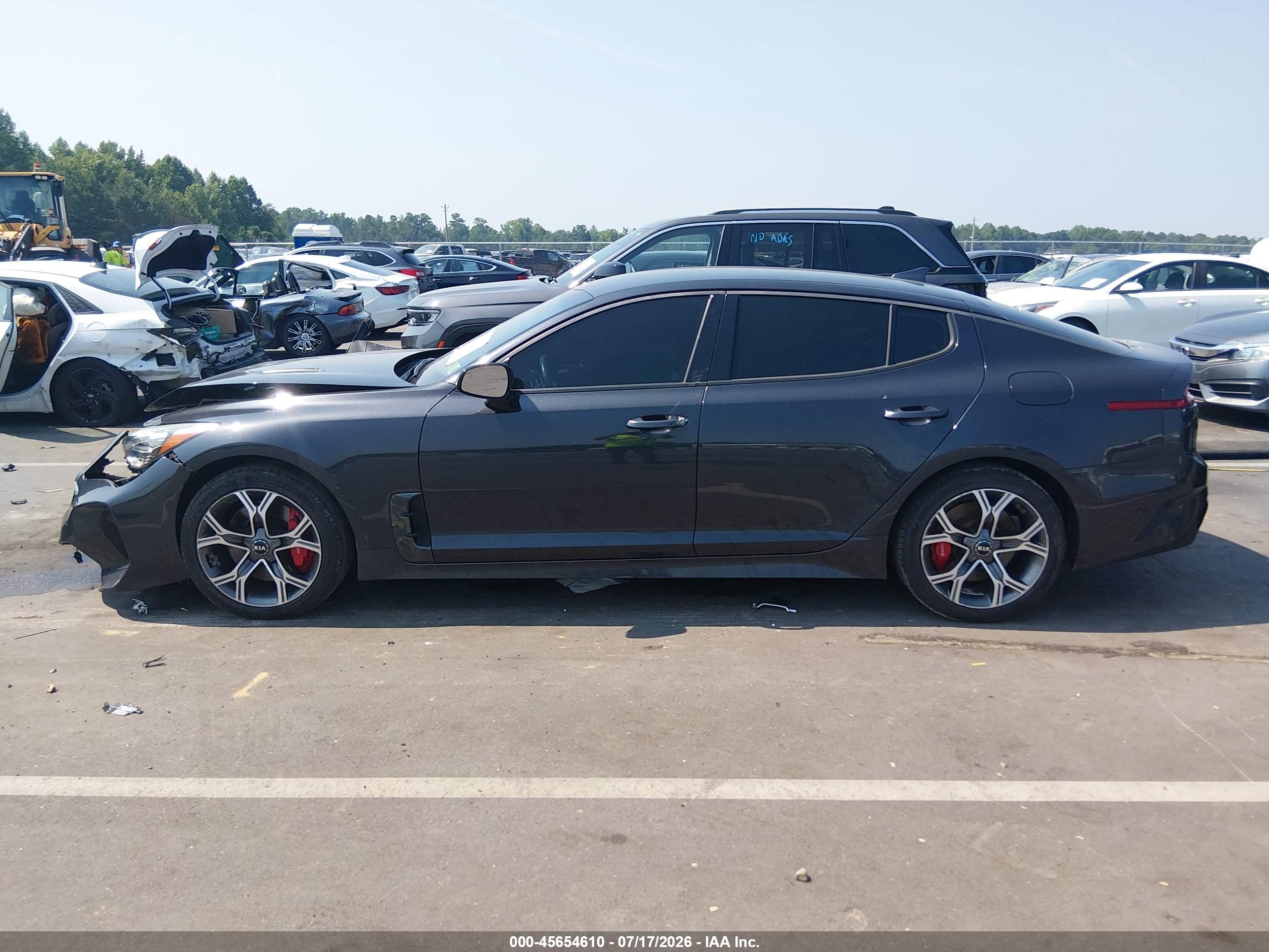2019 KIA STINGER GT