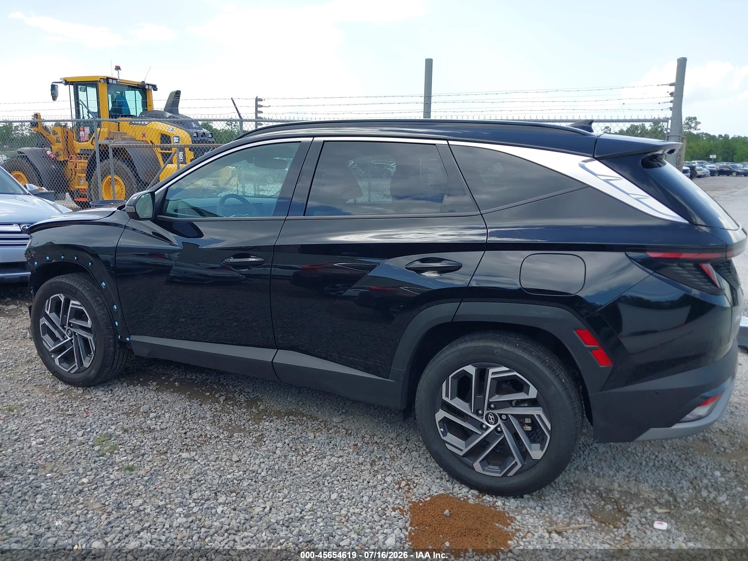 2025 HYUNDAI TUCSON HYBRID LIMITED