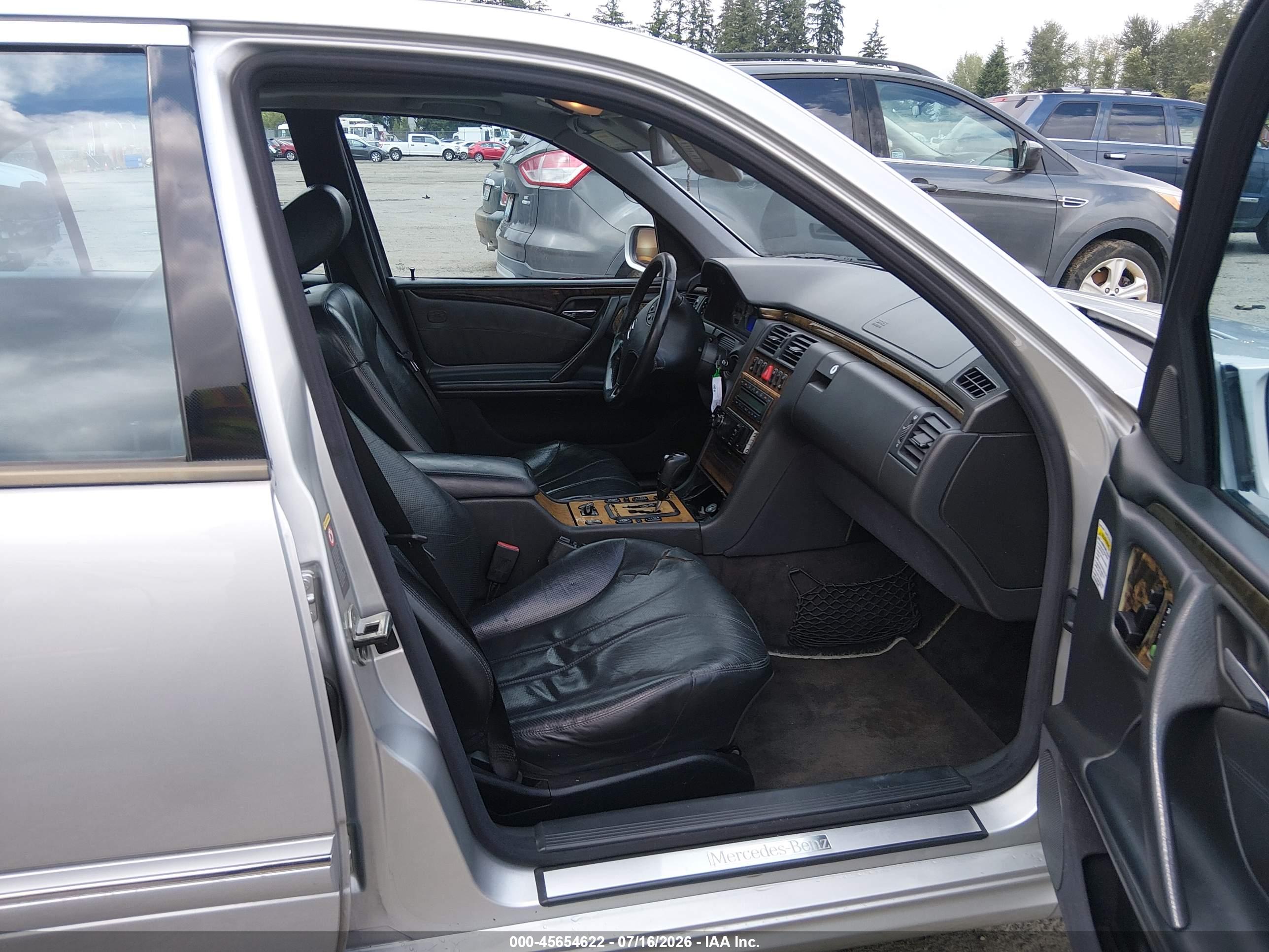 2002 MERCEDES-BENZ E 55 AMG E55 AMG