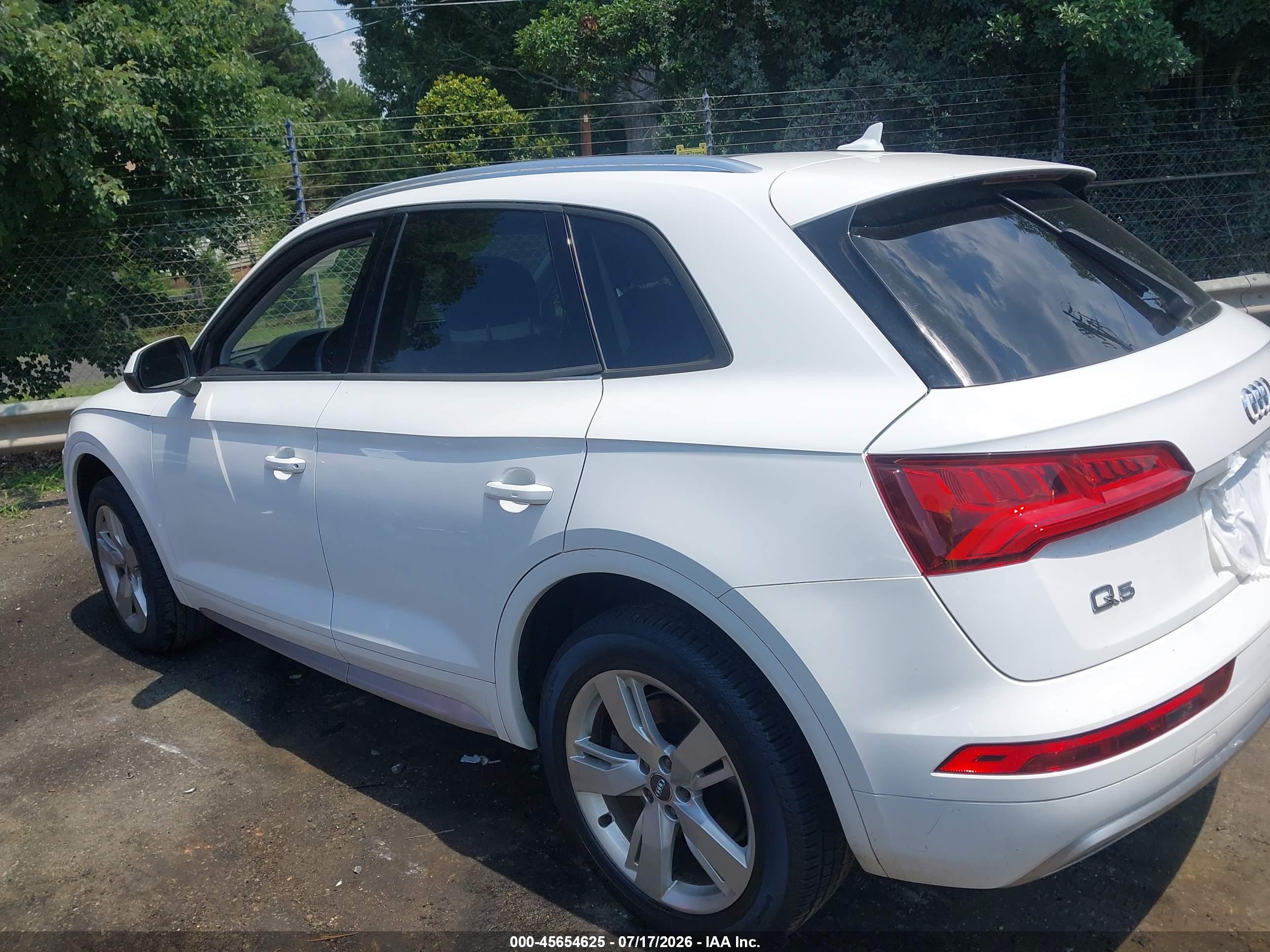 2018 AUDI Q5
