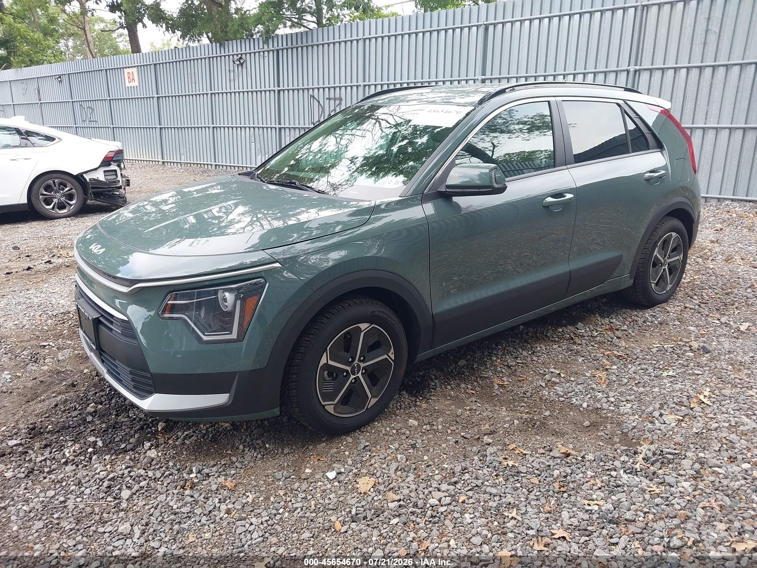 2023 KIA NIRO EX