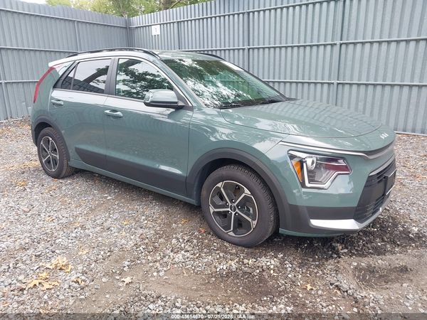 2023 KIA NIRO EX