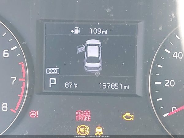 2017 KIA CADENZA PREMIUM