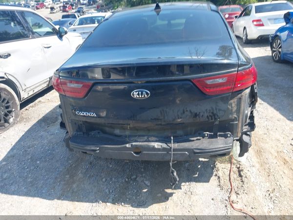 2017 KIA CADENZA PREMIUM