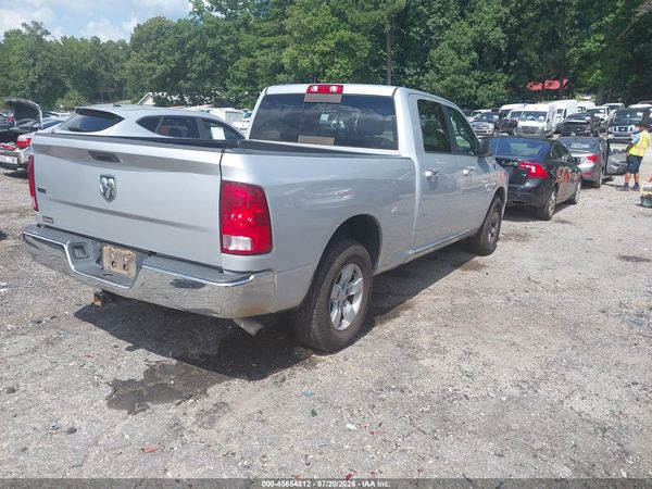 2017 RAM 1500 SLT  4X2 6'4 BOX