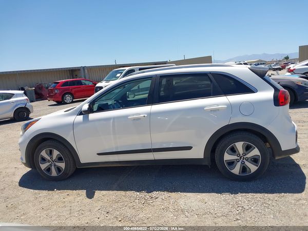 2020 KIA NIRO LX