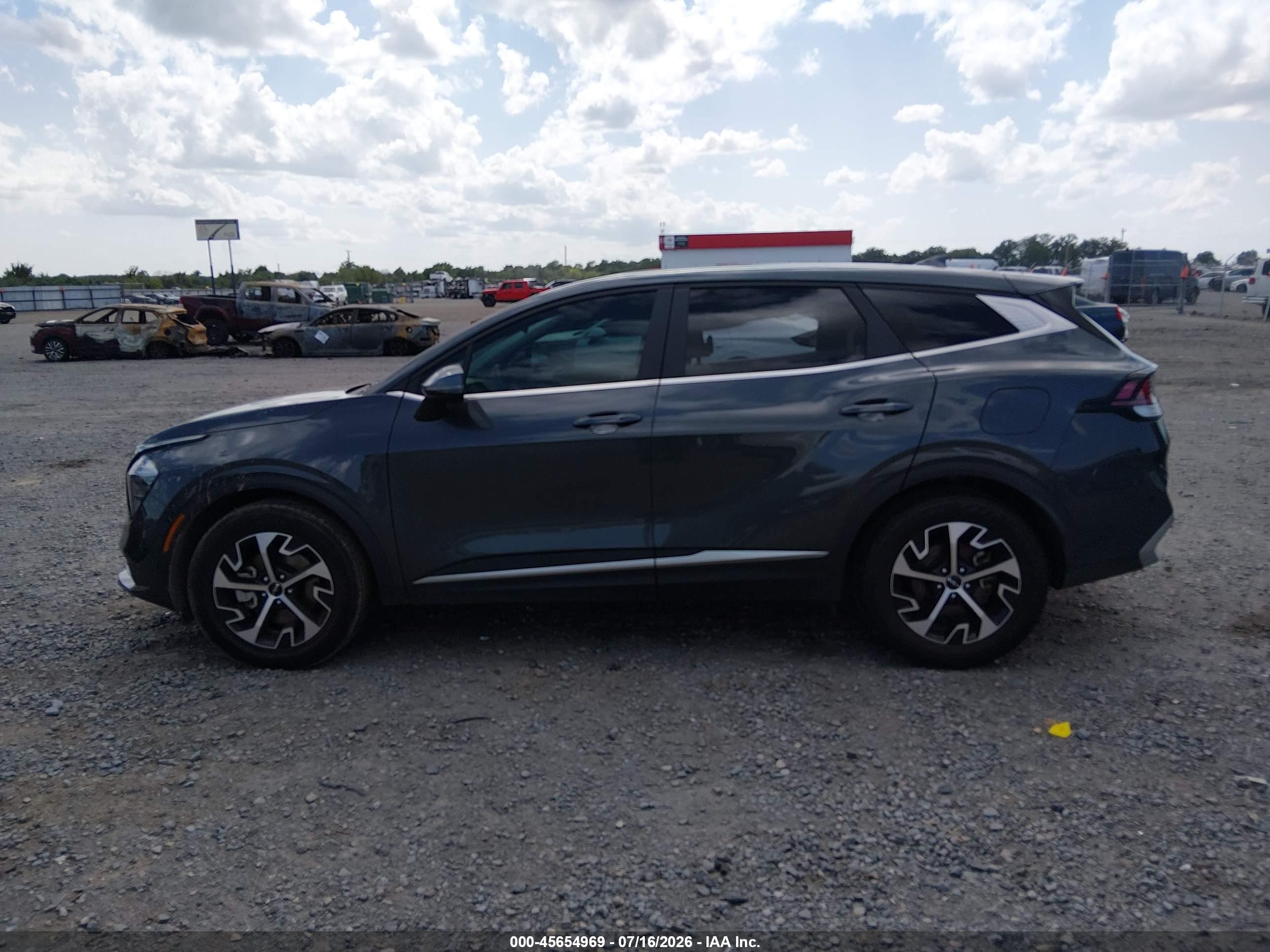 2023 KIA SPORTAGE EX