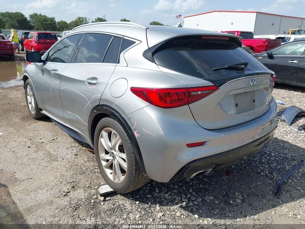 2019 INFINITI QX30 LUXE