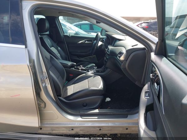 2019 INFINITI QX30 LUXE