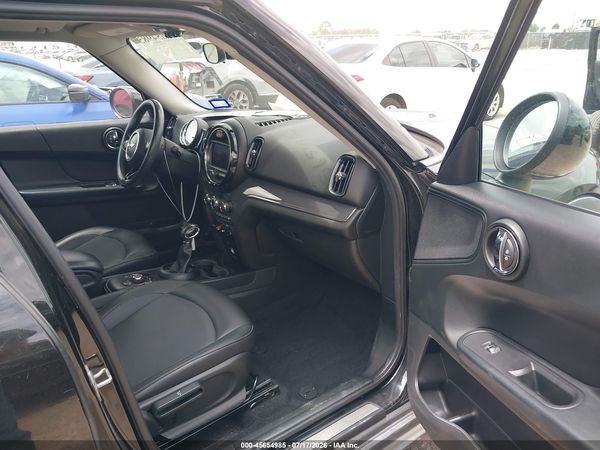 2019 MINI COUNTRYMAN COOPER