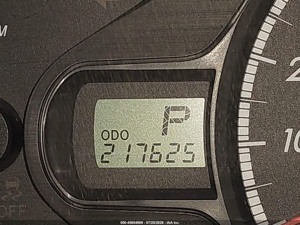 2012 TOYOTA SIENNA LE V6 8 PASSENGER