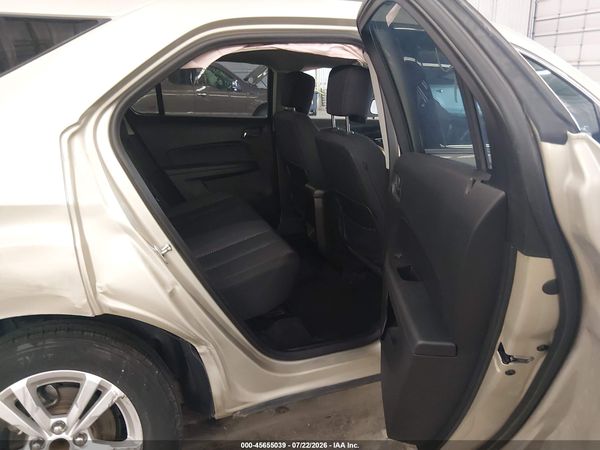 2015 CHEVROLET EQUINOX LT — I8