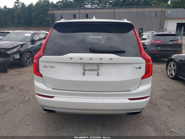 2021 VOLVO XC90 T6 MOMENTUM 7 PASSENGER