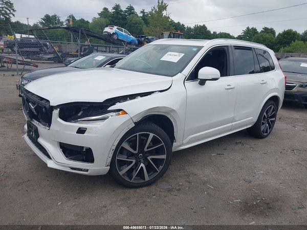 2021 VOLVO XC90 T6 MOMENTUM 7 PASSENGER