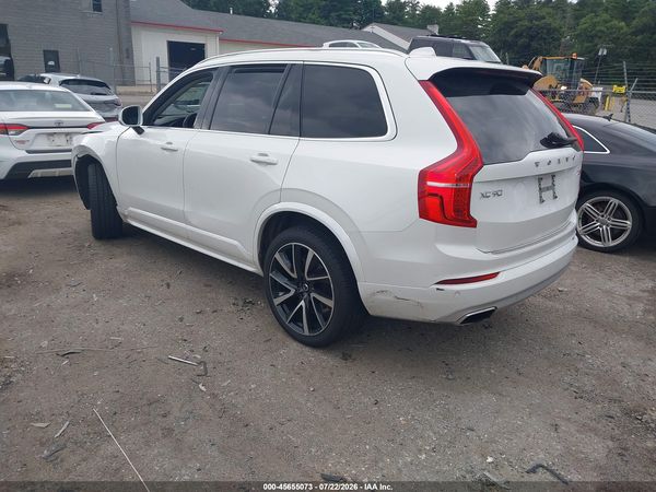 2021 VOLVO XC90 T6 MOMENTUM 7 PASSENGER