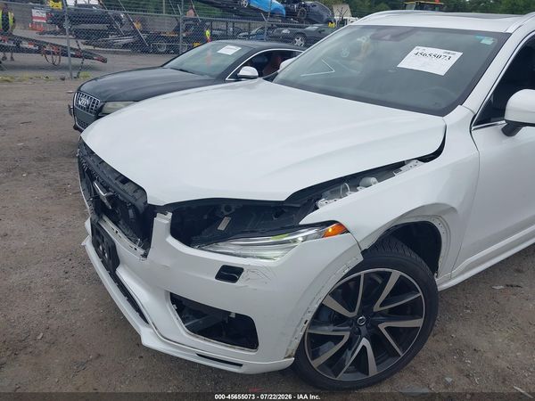 2021 VOLVO XC90 T6 MOMENTUM 7 PASSENGER