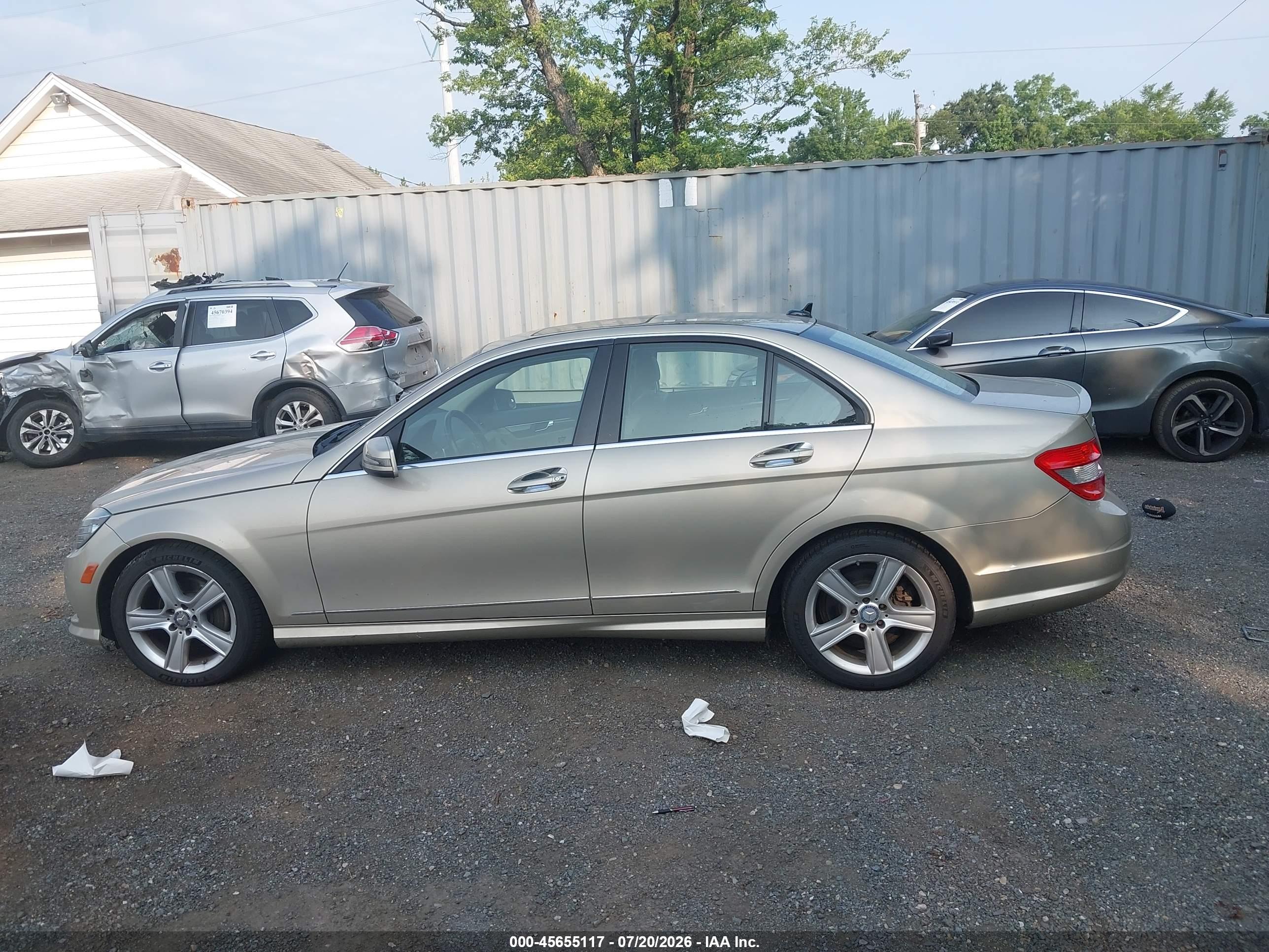 2011 MERCEDES-BENZ C 300 C300 4-MATIC