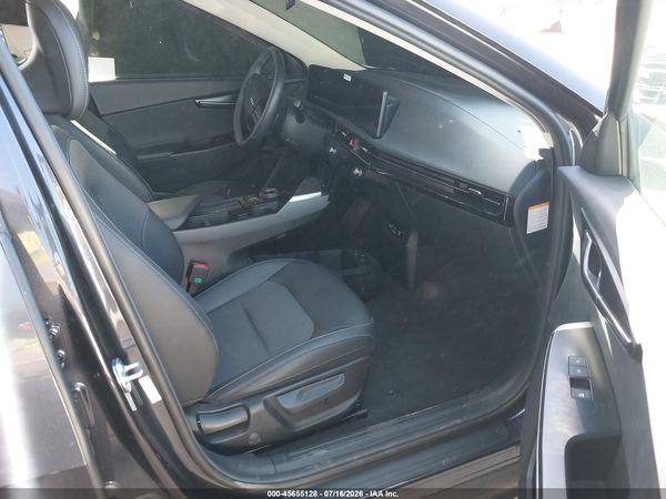 2025 KIA EV6 LIGHT LONG RANGE RWD