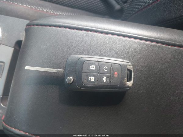 2015 CHEVROLET EQUINOX LT — I11