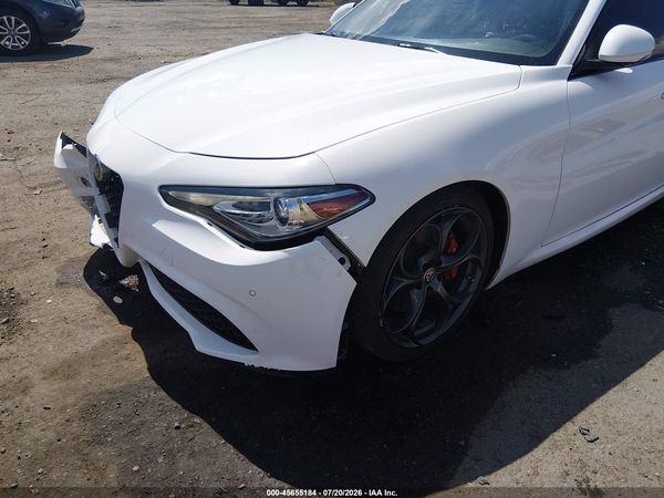 2018 ALFA ROMEO GIULIA TI SPORT RWD
