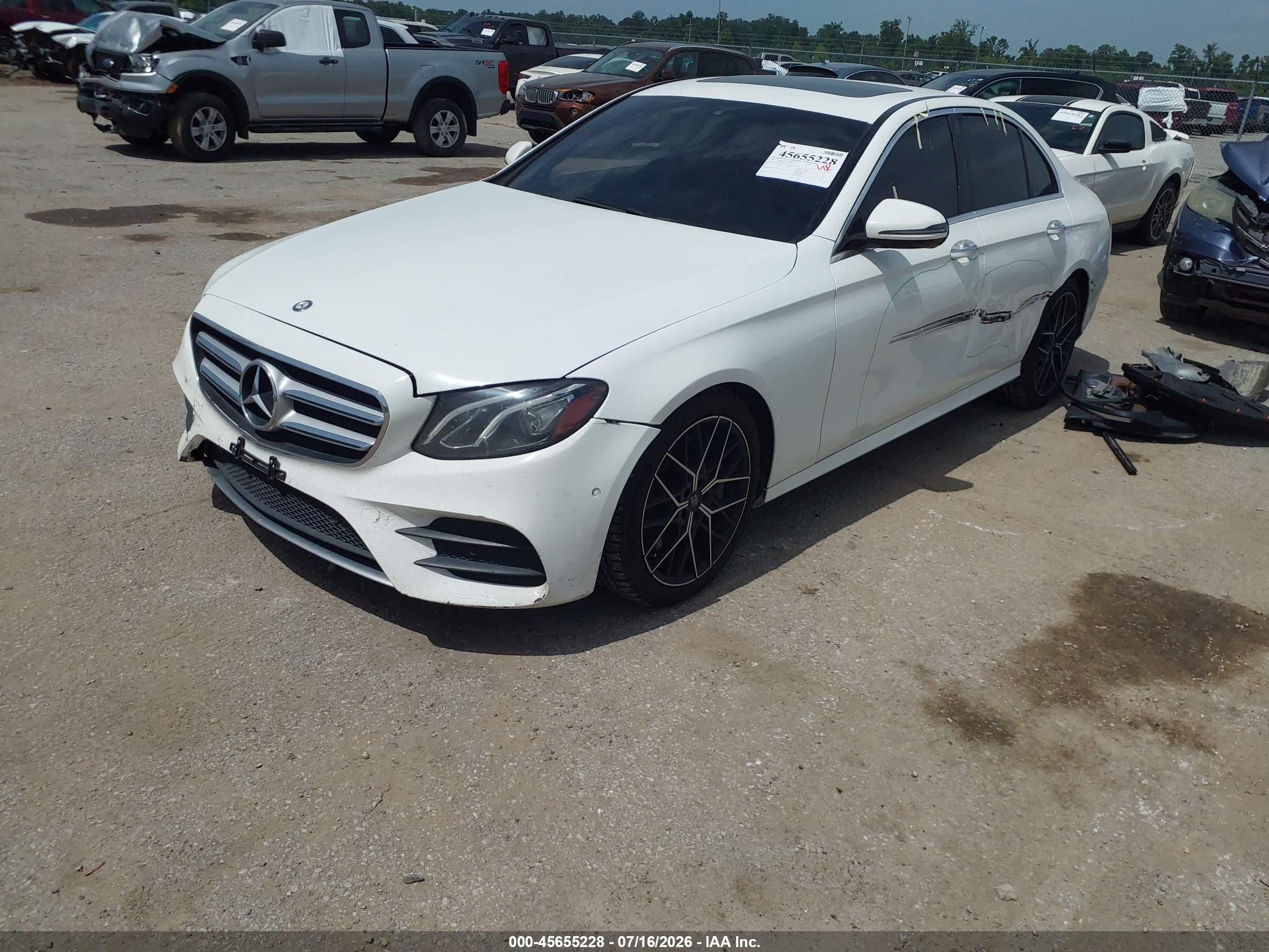 2017 MERCEDES-BENZ E 300 E300