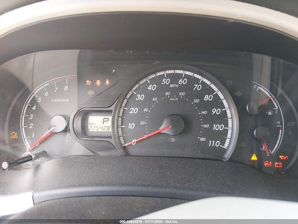 2012 TOYOTA SIENNA LE V6 8 PASSENGER