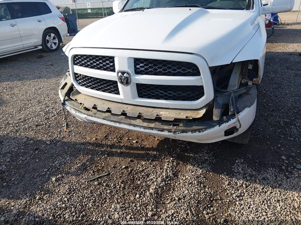 2020 RAM 1500 CLASSIC TRADESMAN  4X2 5'7 BOX