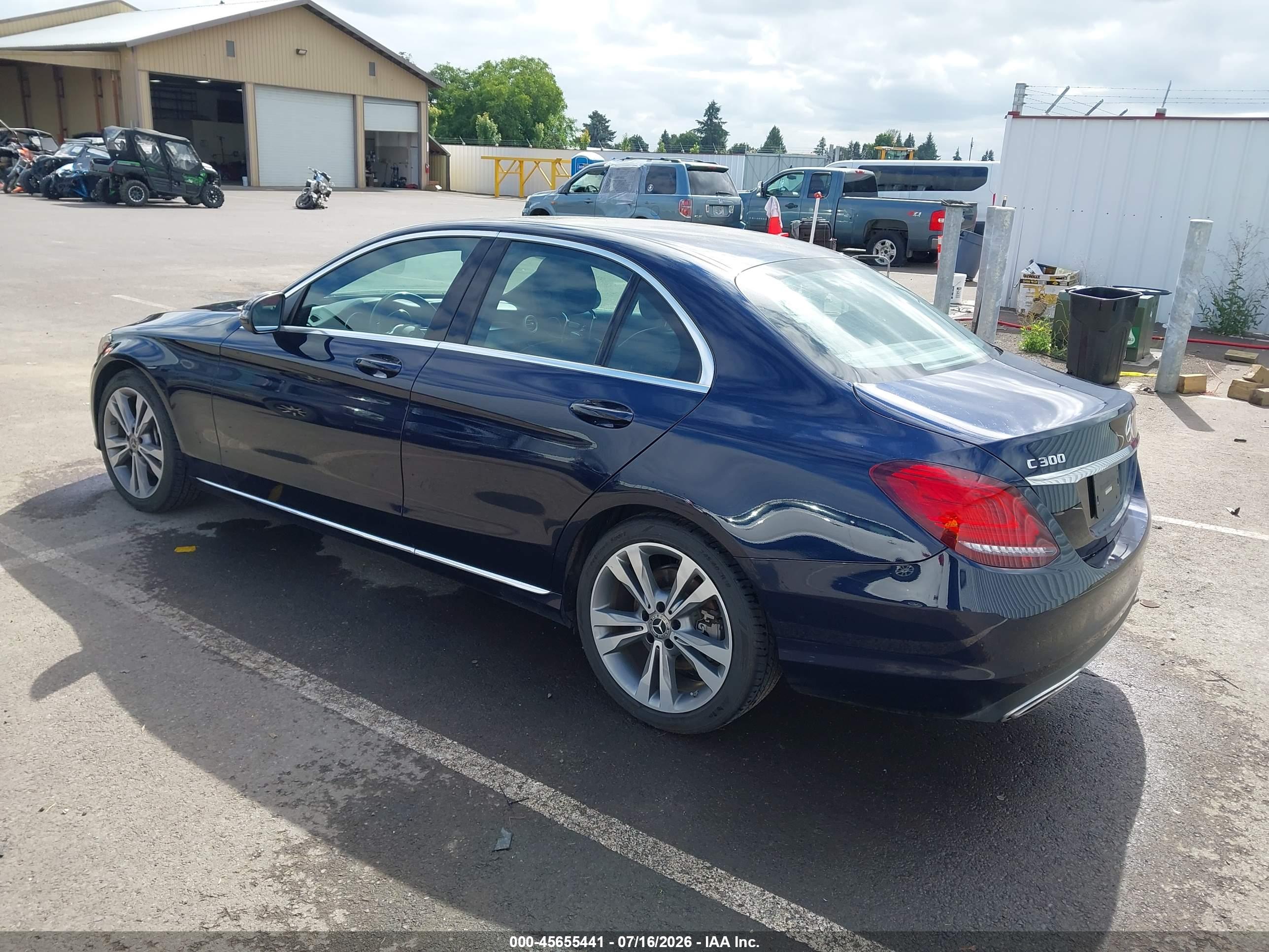 2019 MERCEDES-BENZ C 300 C300