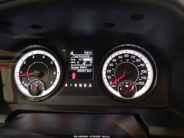 2019 RAM 1500 CLASSIC TRADESMAN  4X4 8' BOX