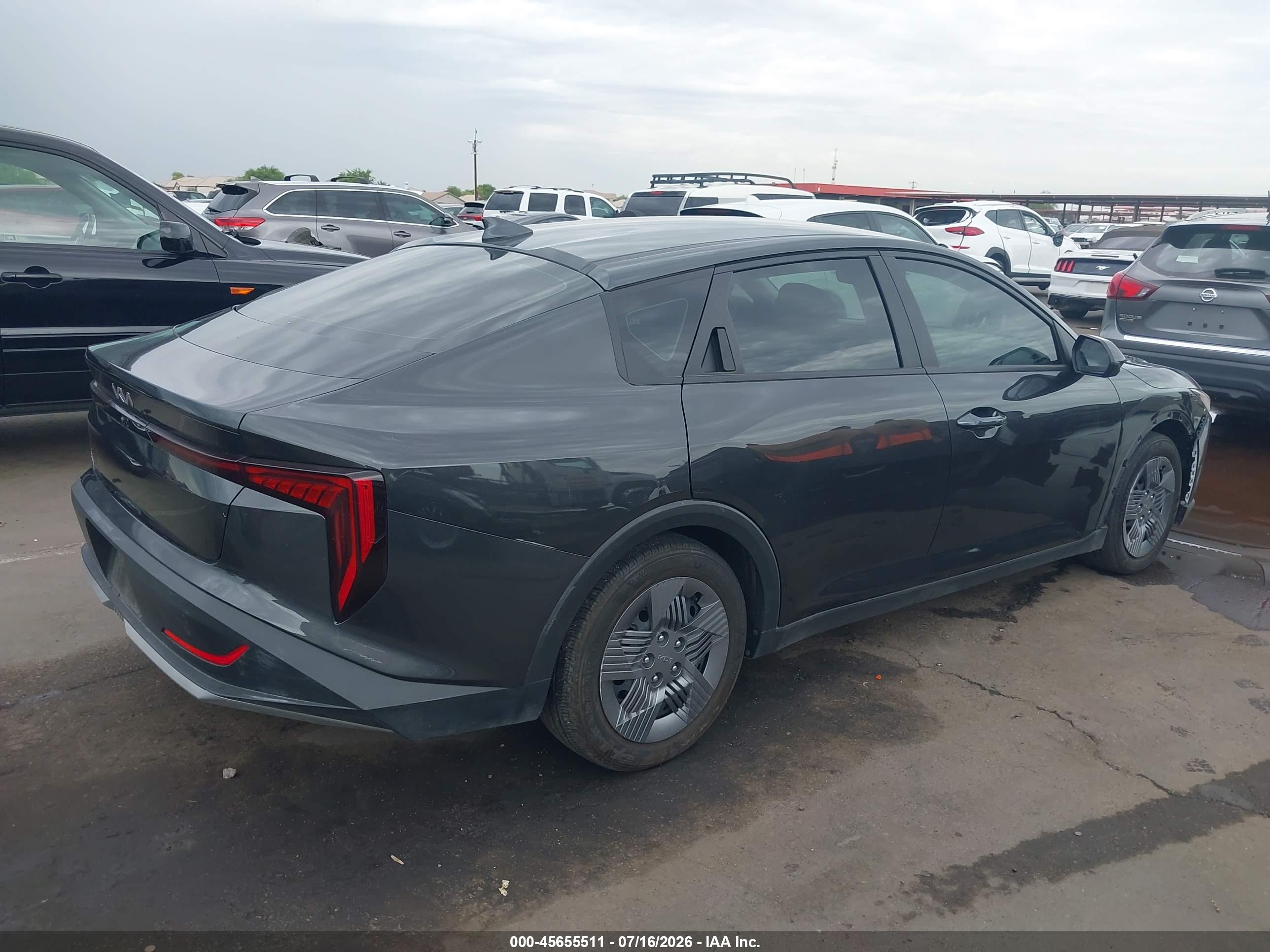2025 KIA K4 LX, LXS