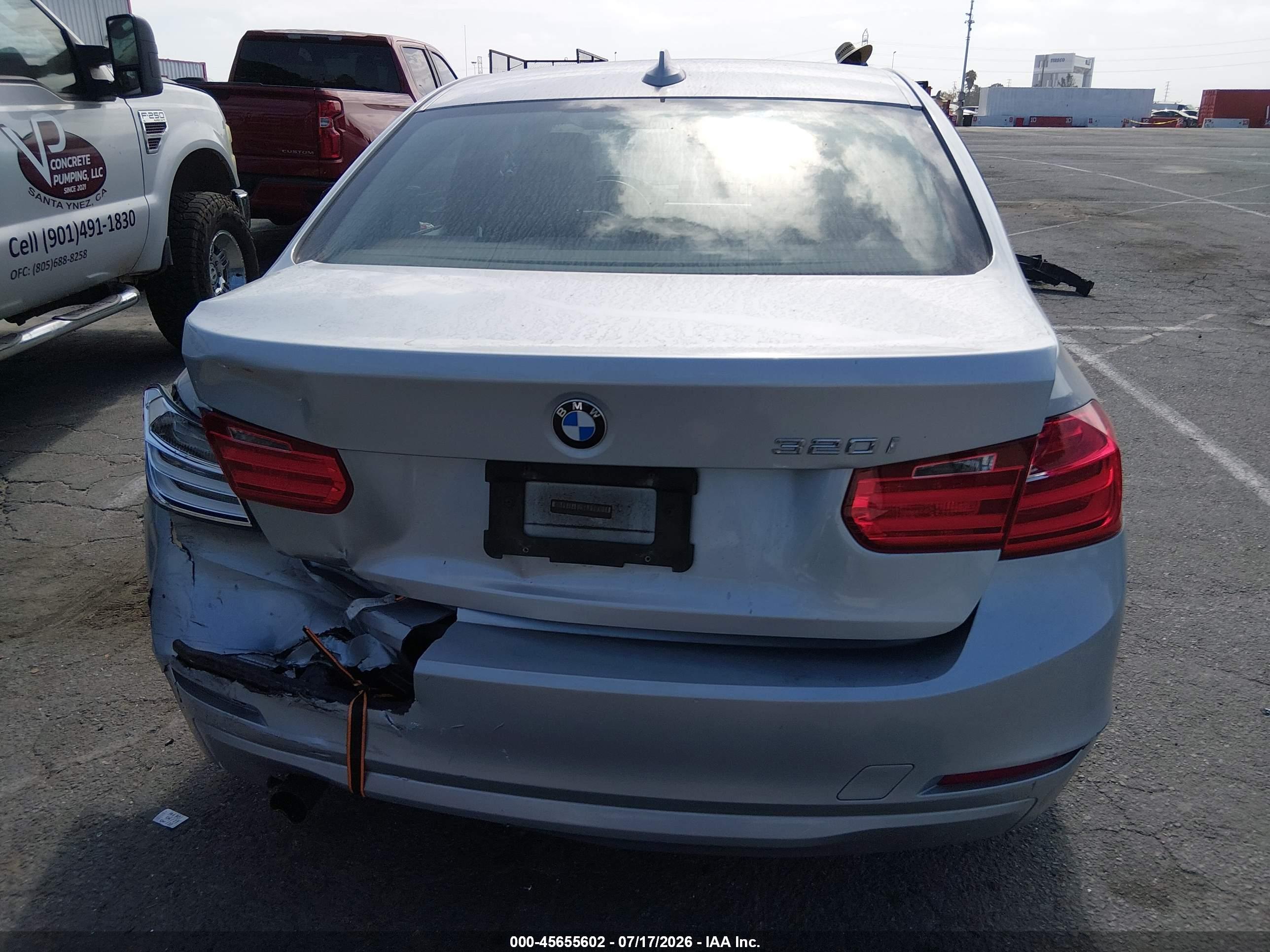 2015 BMW 320I SA
