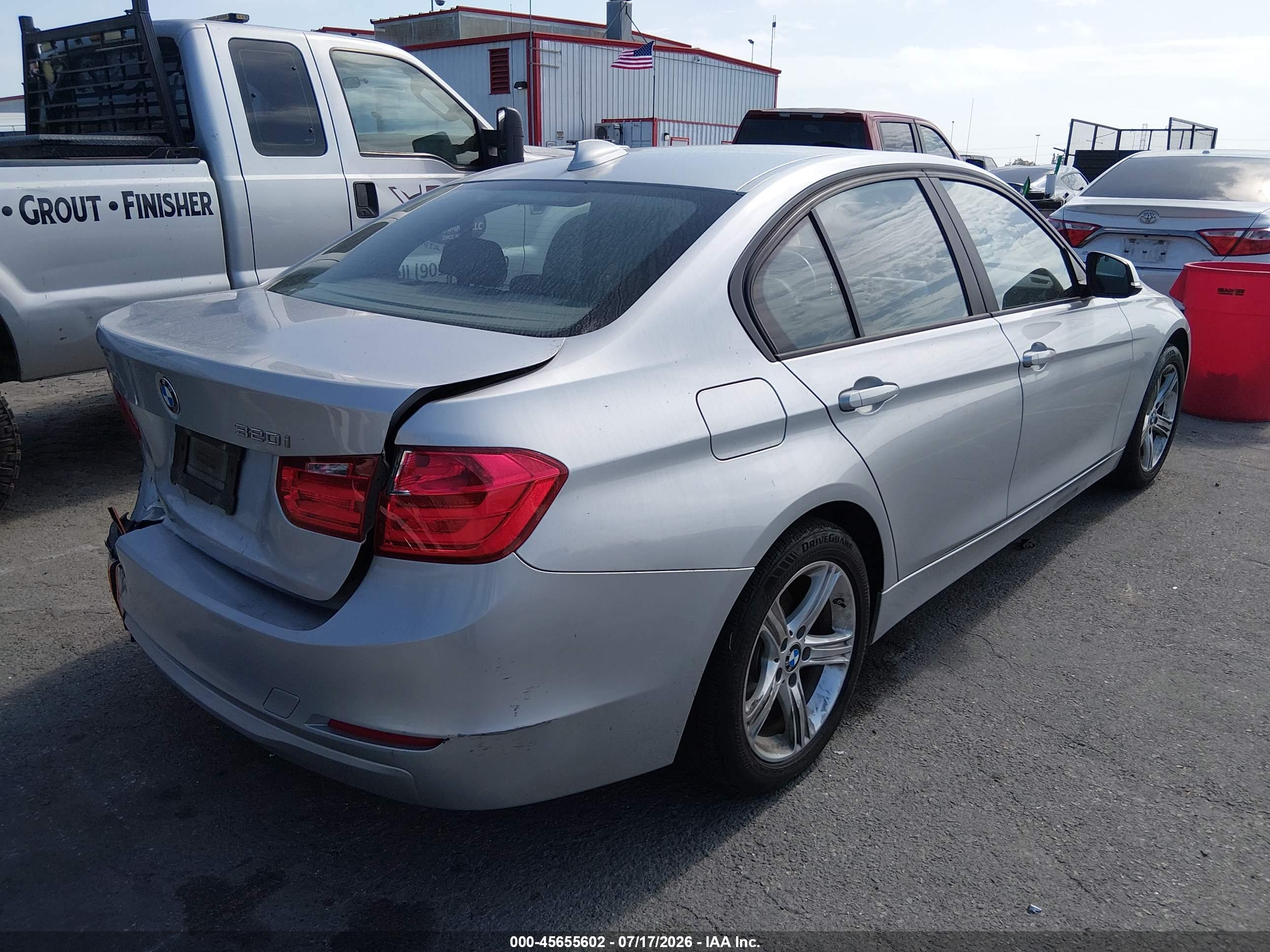 2015 BMW 320I SA