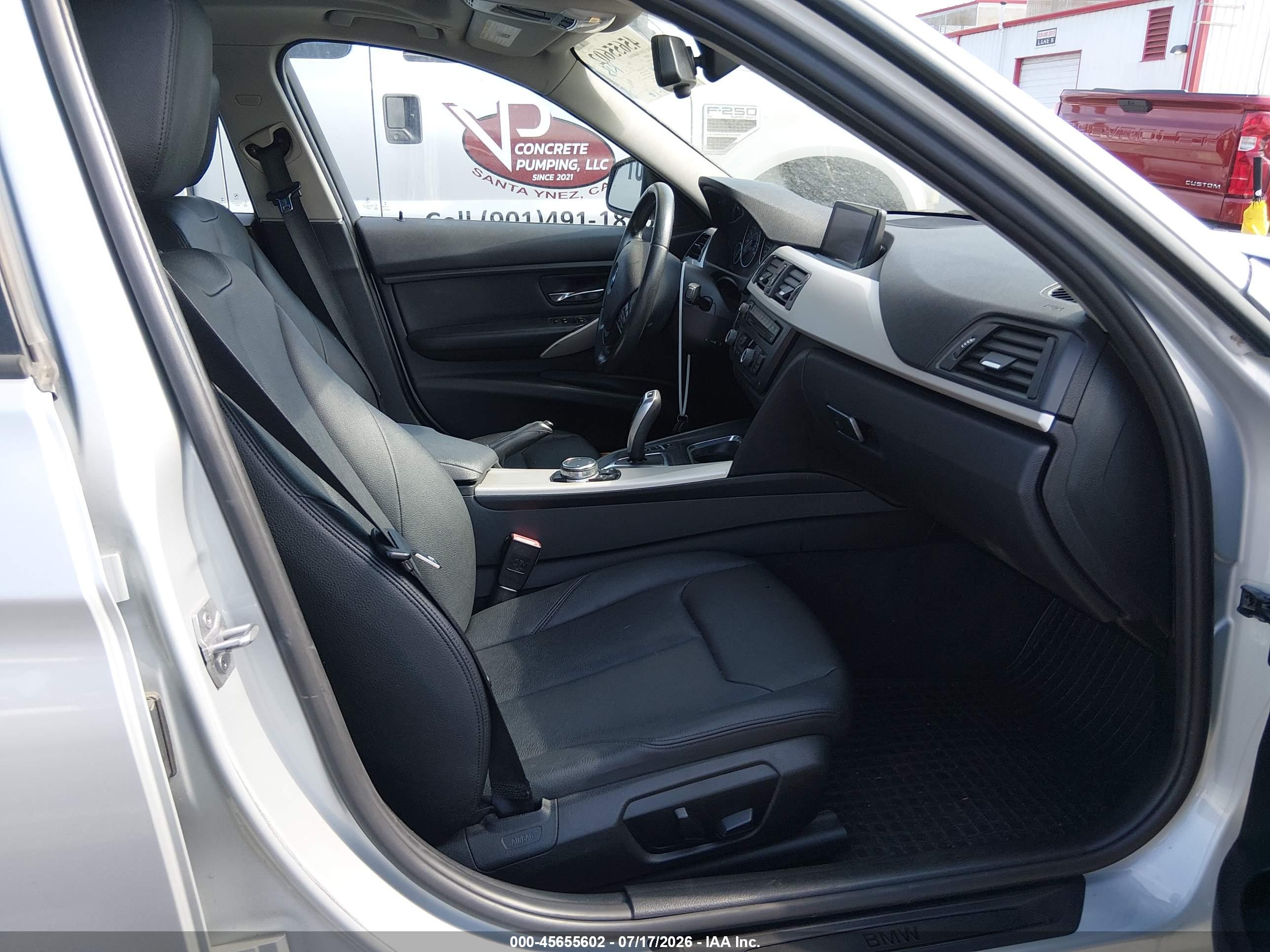 2015 BMW 320I SA