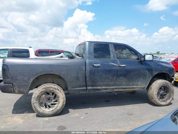 2017 RAM 1500 SLT  4X2 6'4 BOX