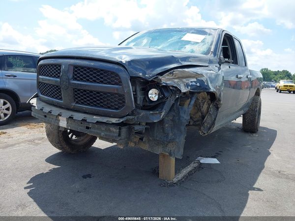 2017 RAM 1500 SLT  4X2 6'4 BOX
