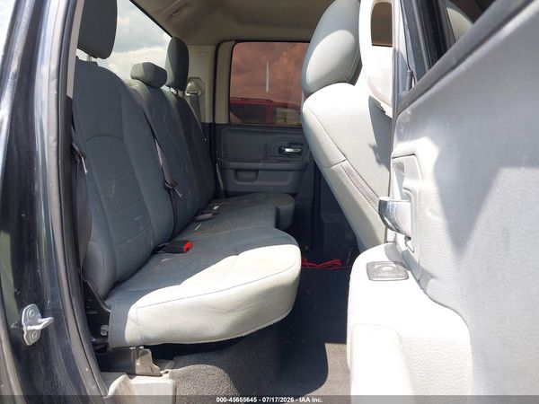 2017 RAM 1500 SLT  4X2 6'4 BOX