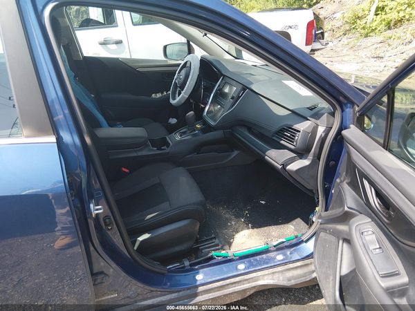 2022 SUBARU OUTBACK Base